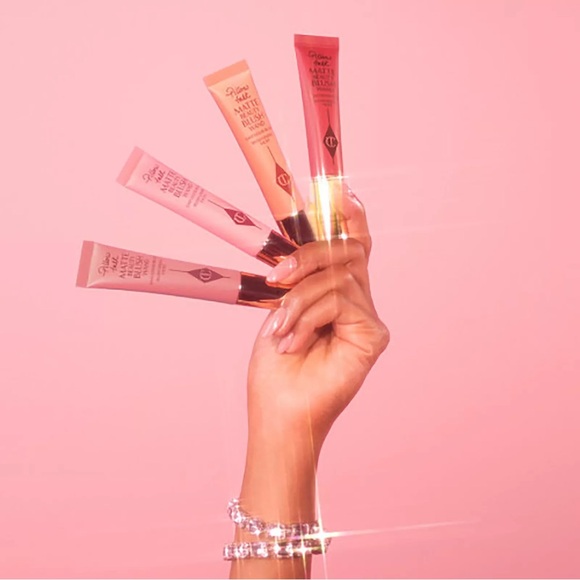 Charlotte Tilbury ‘Pillow Talk Dream Pop’ Matte Beauty Blush Wand - Picture 7 of 9